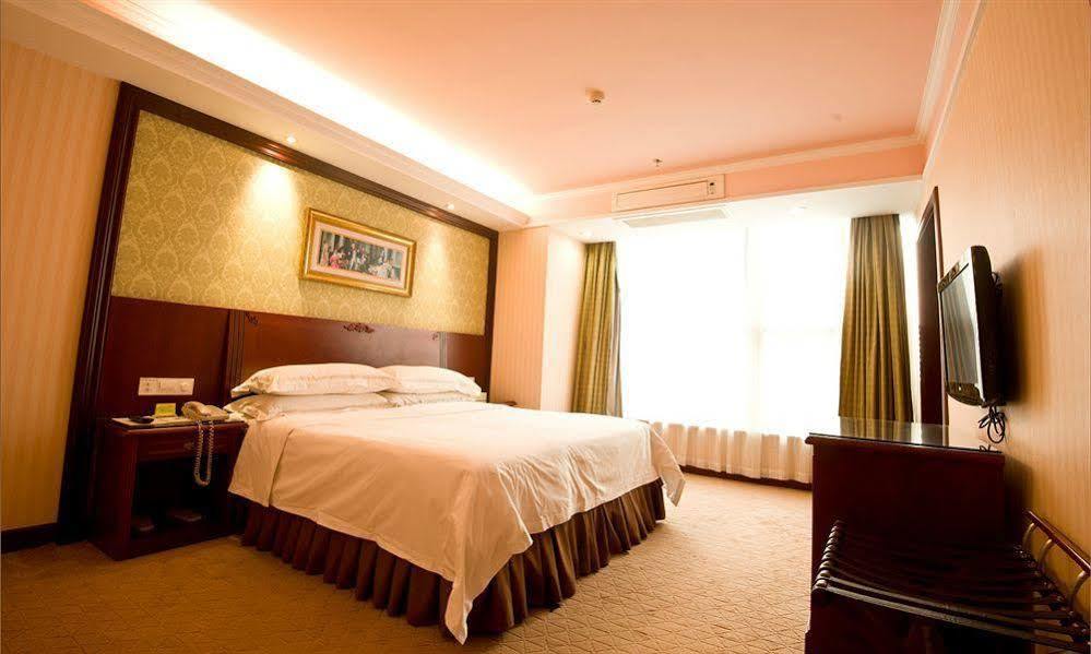 Vienna International Hotel Taicang Nanyang Plaza Extérieur photo